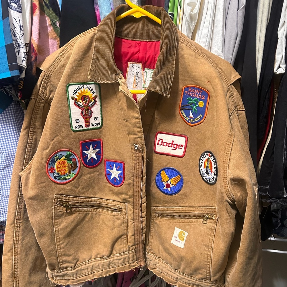 Vintage Cropped Carhartt Jacket with Patches on Front Side and Embroidered